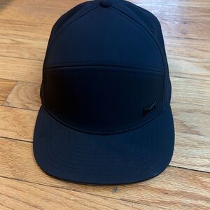Black Melin Thermal Trenches Infinite Hat